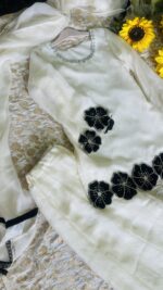 Cream Floral Designer Suit Set - Image 4